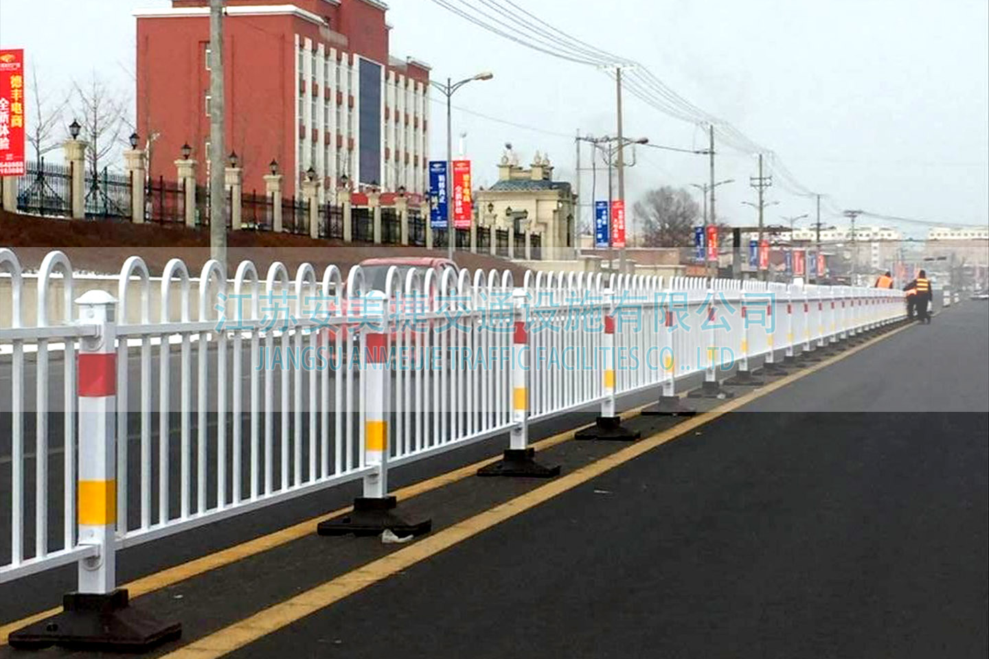 丹東市20000米道路交通護欄工程
