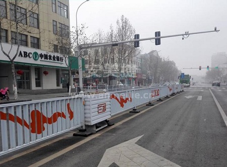 道路交通護欄的有效防腐措施