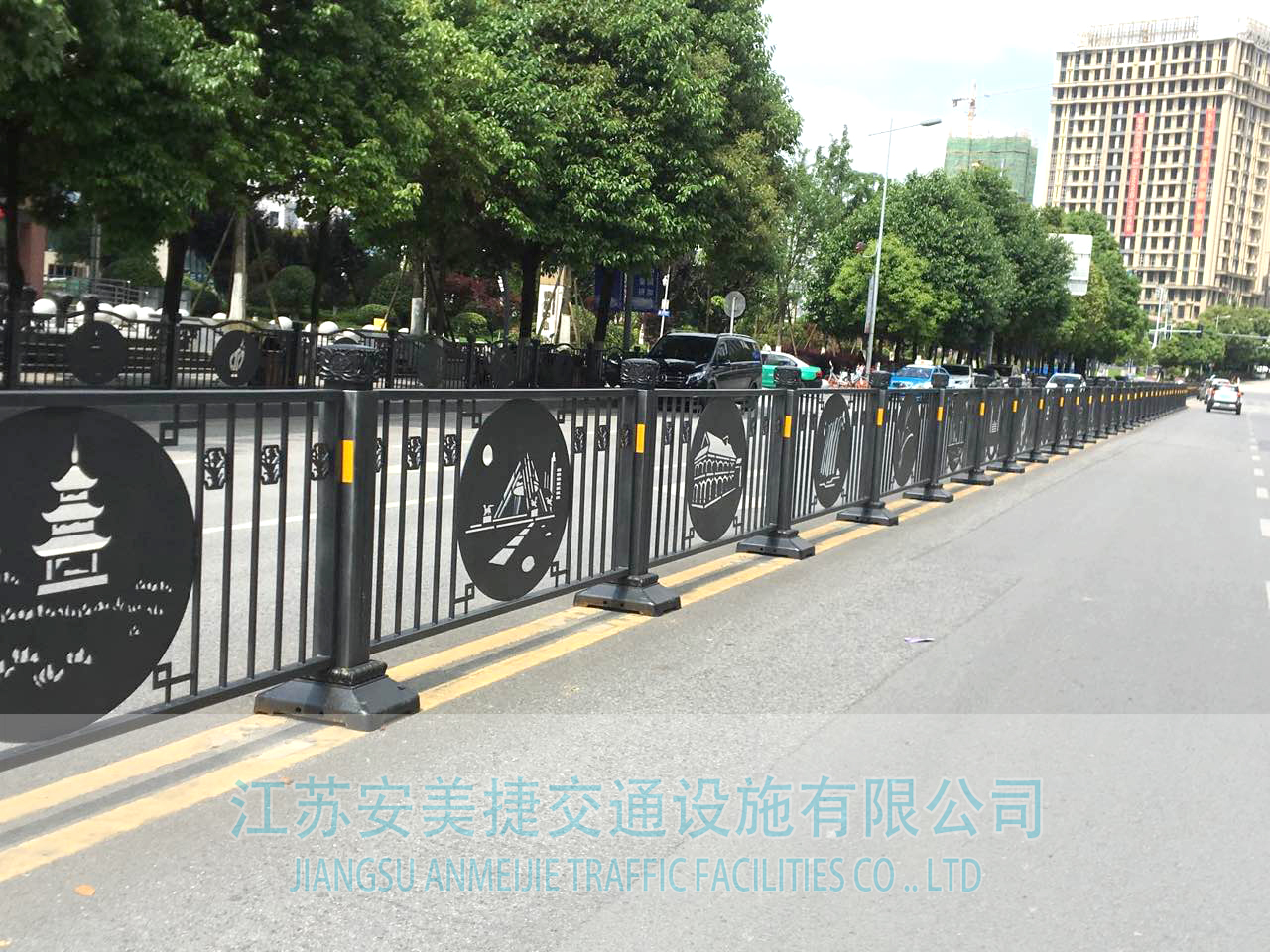 我公司2019年度在貴陽國家高新區金陽園區都勻路“多彩貴 州”交通隔離護欄設置項目中標！