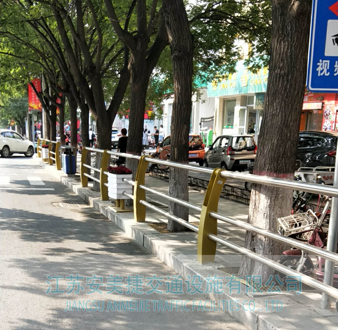 我公司2019年度在懷來縣公安交通警察大隊人行護欄及花箱采購項目中標！