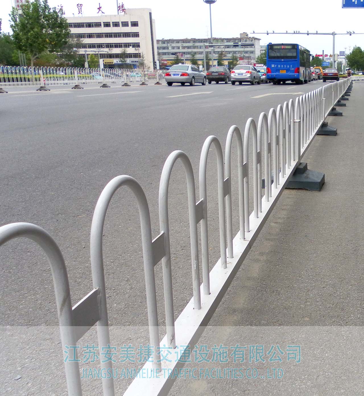我公司2020年度在邵陽市公安局交通警察支隊(duì)道路機(jī)非隔離護(hù)欄采購項(xiàng)目中標(biāo)！