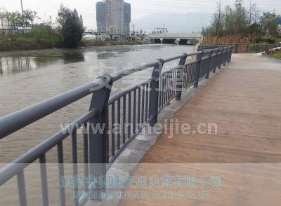 河道橋梁防撞護欄