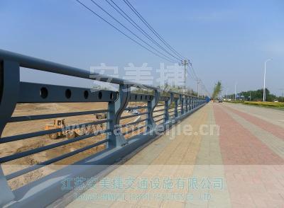 河流橋梁護欄