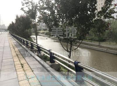 河道橋梁護欄27-1