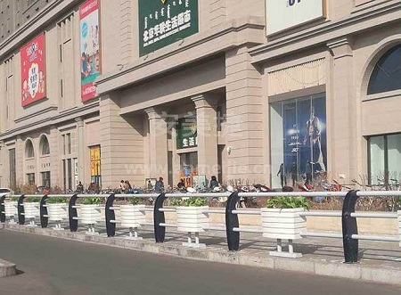 花箱道路護欄