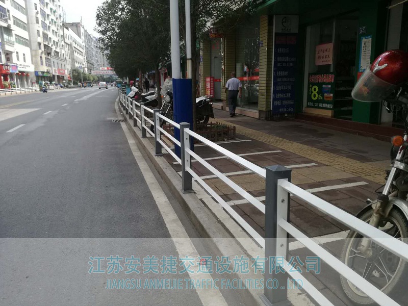 邊緣隔離護欄11-2.jpg