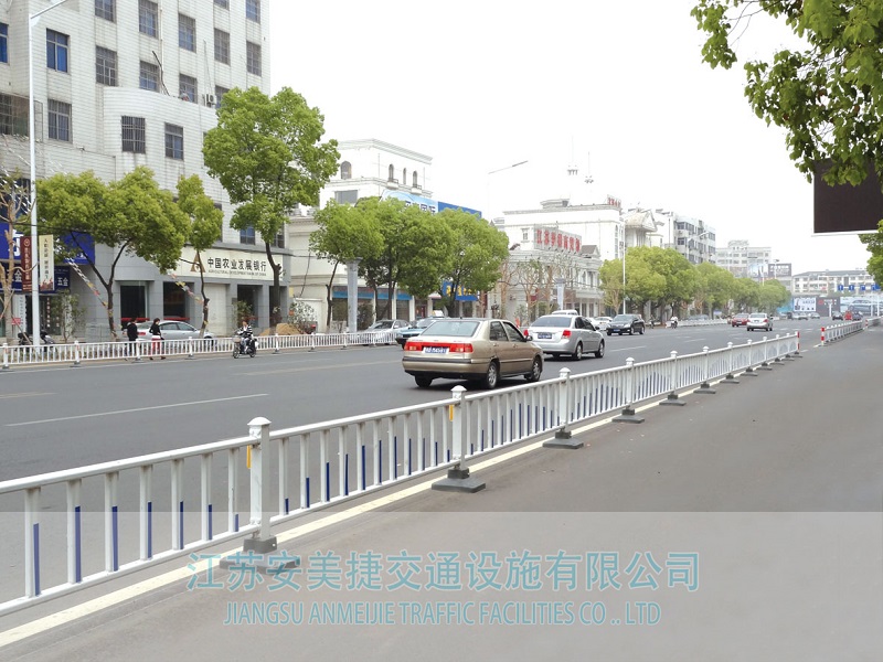 常規型護欄1-3.jpg