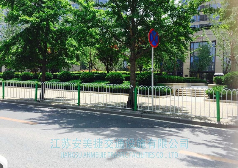 邊緣隔離護欄15-2.jpg