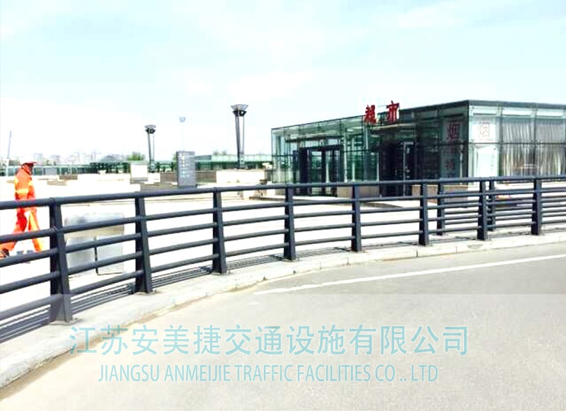 邊緣隔離護欄23-2.jpg