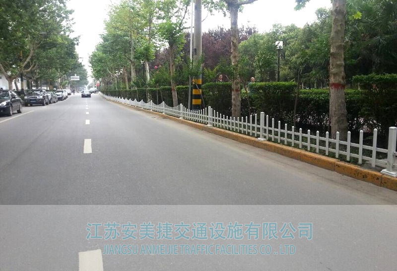 綠化帶隔離護欄4-3.jpg