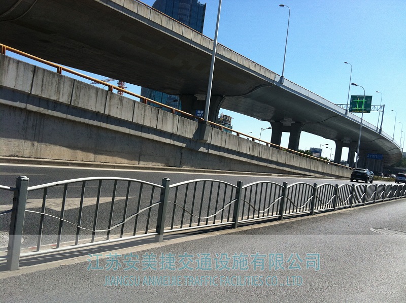 邊緣隔離護欄26-2.jpg